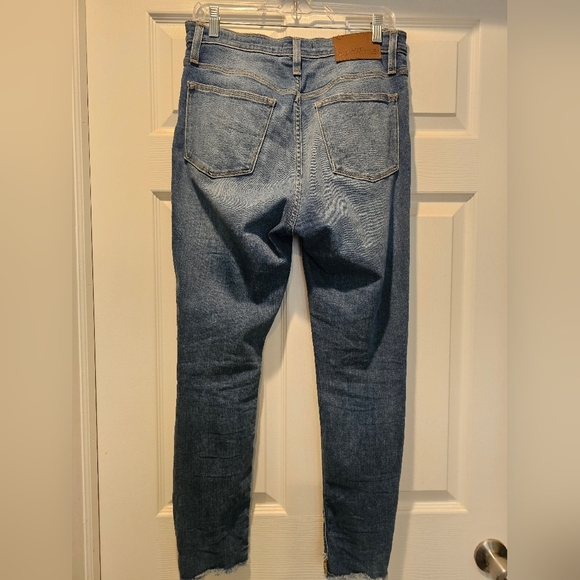 J. Crew Mercantile Size 28• High Rise 11.5" Skinny Button Fly Jeans Raw Step Hem - Picture 4 of 10